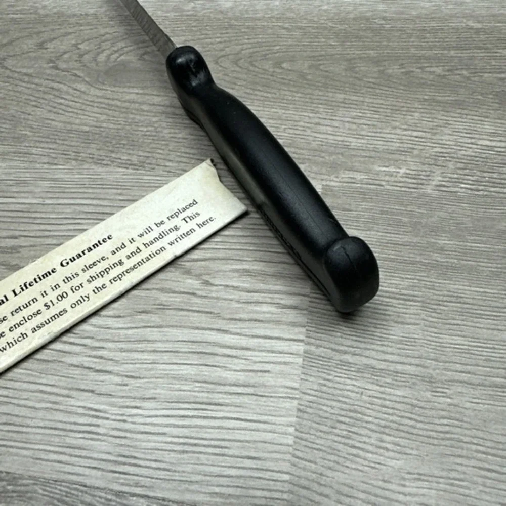 VERY SHARP T.V. KNIFE 8